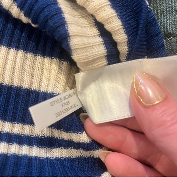 J. Crew NWT M Carolyn three-quarter sleeve sweater - 100% merino wool - Picture 12 of 12